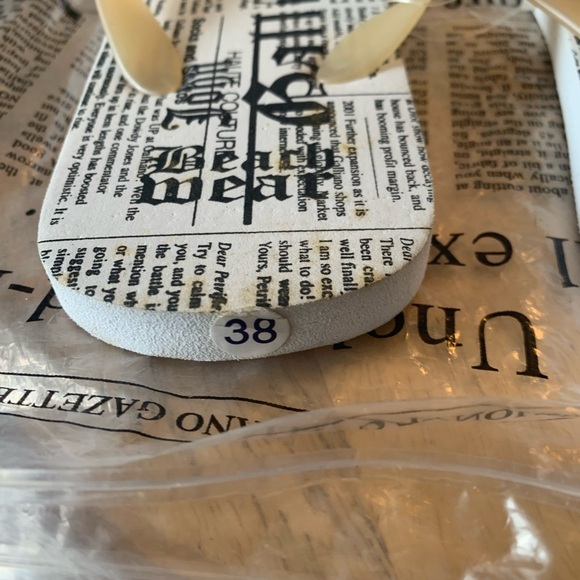 John Galliano White and Black Newspaper Print Flip Flops - Picture 3 of 3